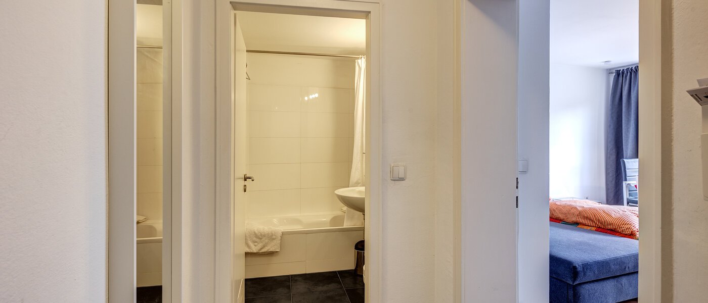 マンション München Neuhausen 02 玄関入り口 5827