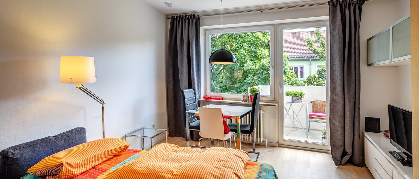 マンション München Neuhausen 01 リビングエリア 5827