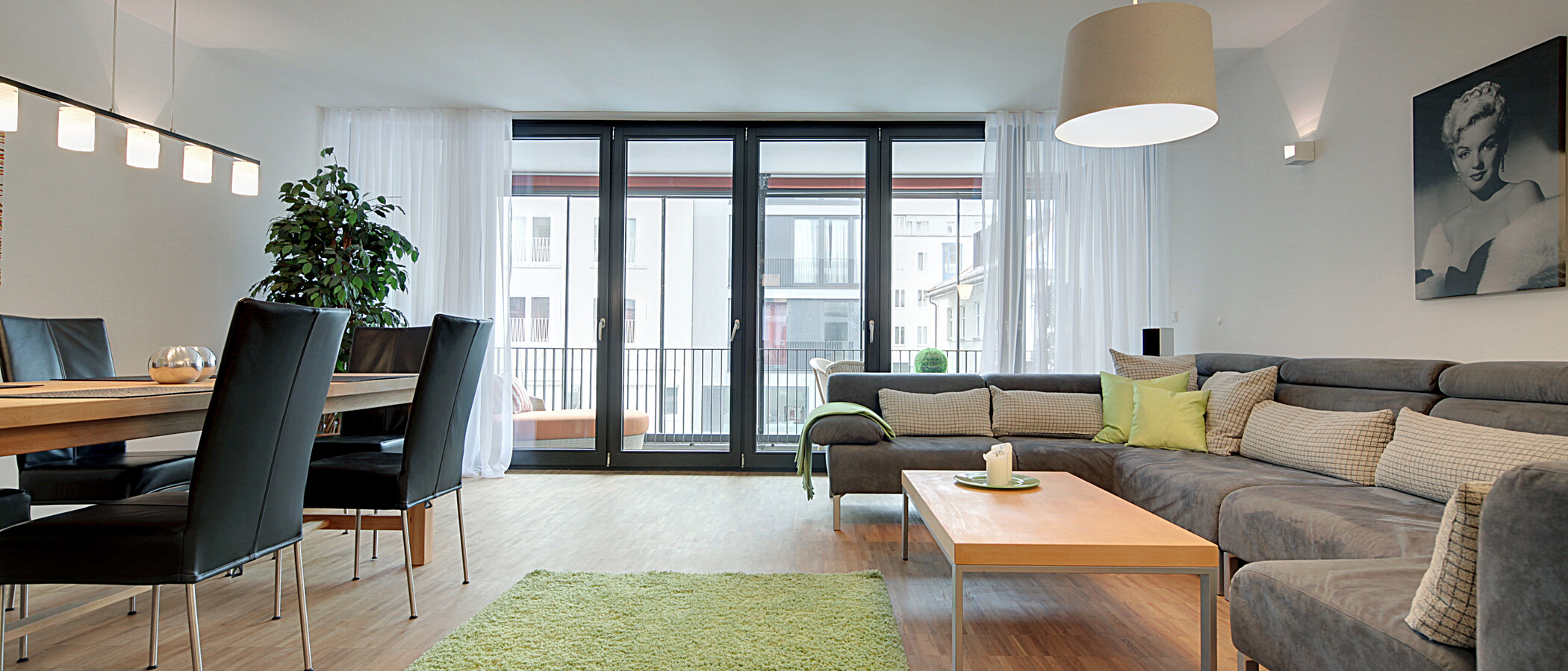 マンション München Haidhausen 02 リビングルーム 5958