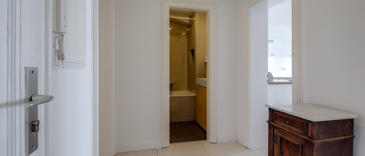 マンション München Schwabing 02 玄関入り口 5987