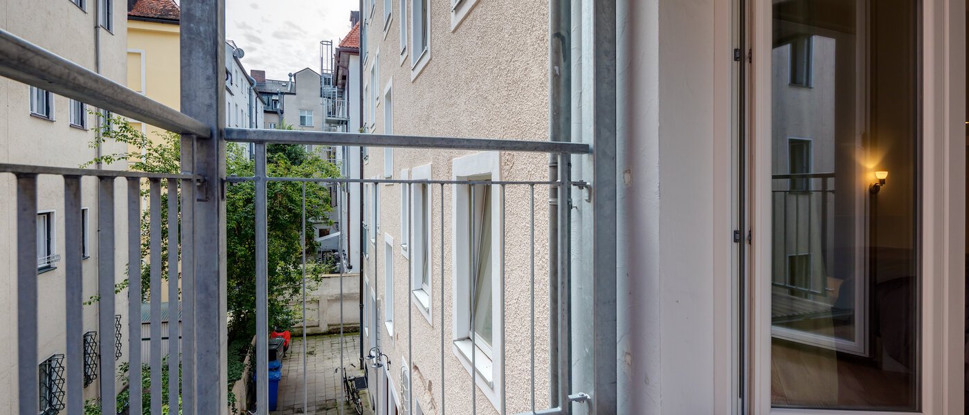 マンション München Schwabing 03 ベランダ 5987