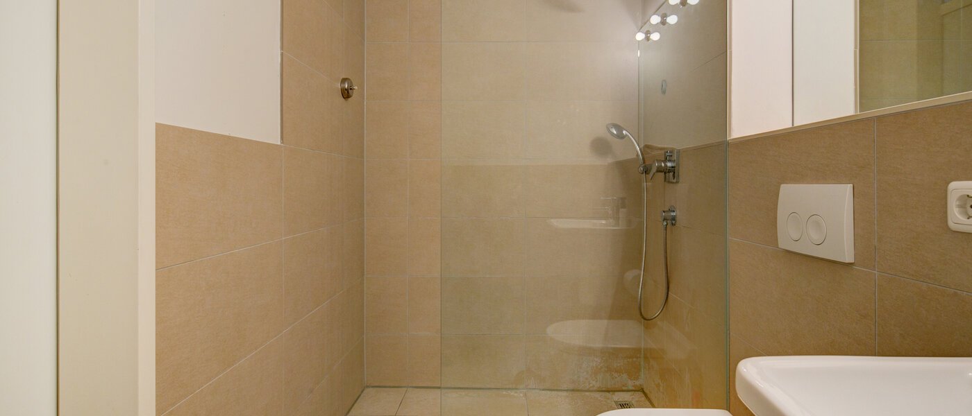 アパルトマン München Großhadern 01 浴室 6060