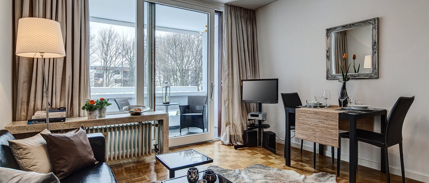 マンション München Arabellapark 02 リビングルーム 6126