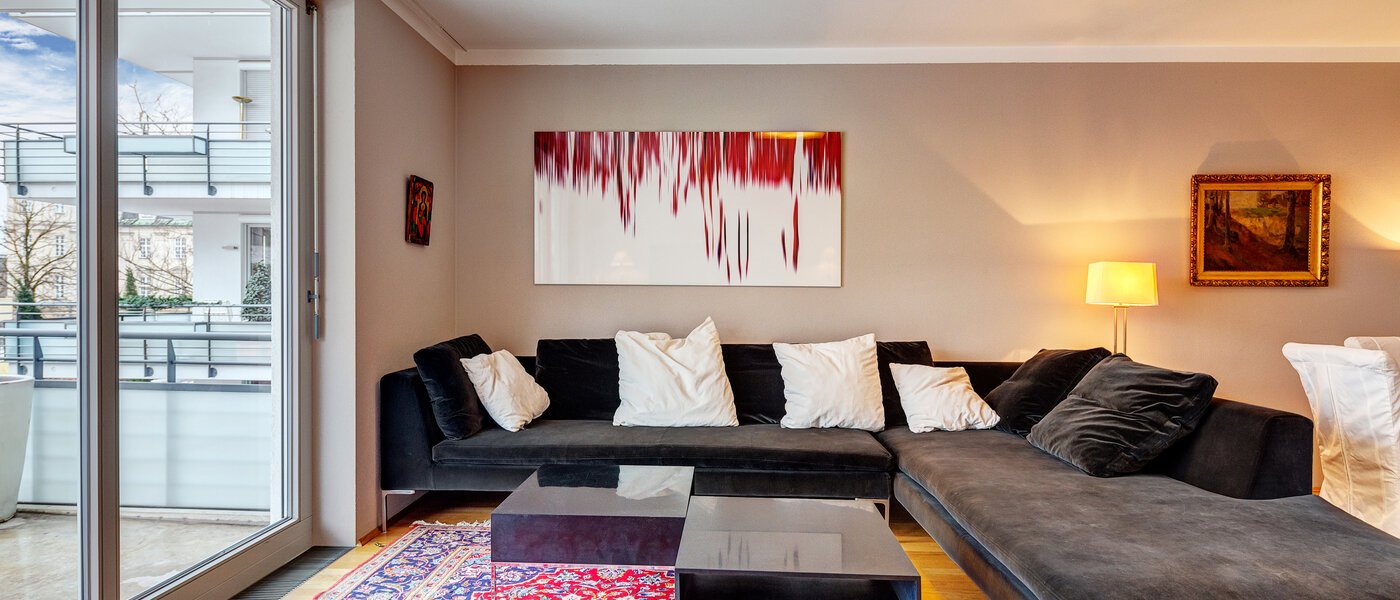 マンション München Bogenhausen 02 リビングルーム 6185