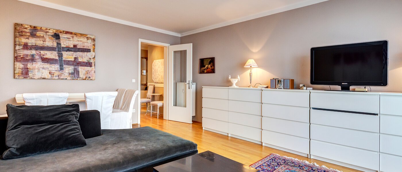 マンション München Bogenhausen 05 リビングルーム 6185