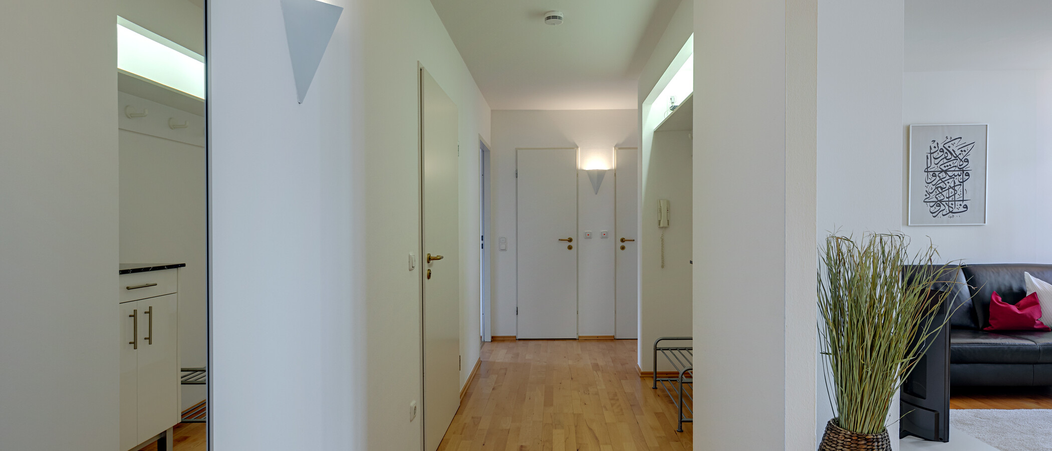 マンション München Maxvorstadt - Westen 04 玄関入り口 6196