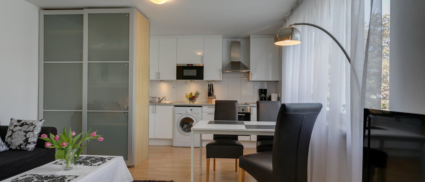 アパルトマン München Maxvorstadt - Universitätsviertel 03 リビングエリア 6205