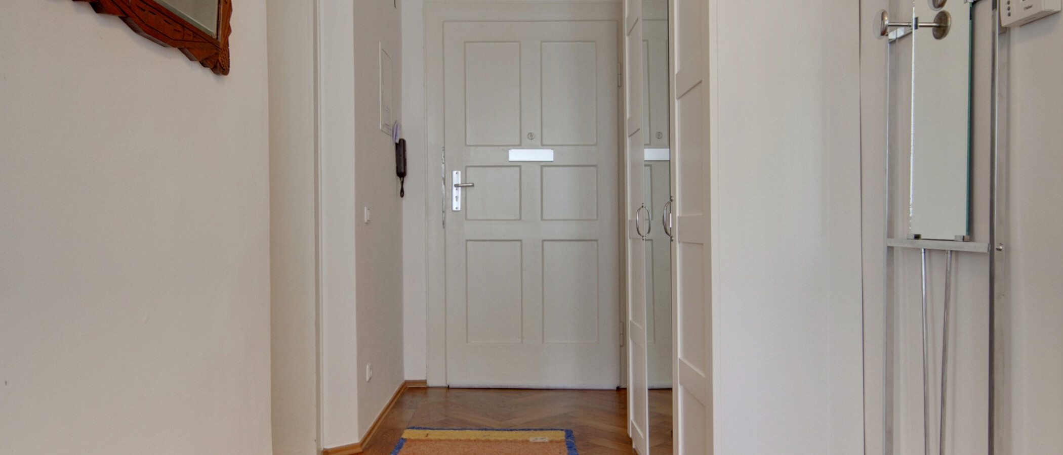 マンション München Laim 01 玄関入り口 6218