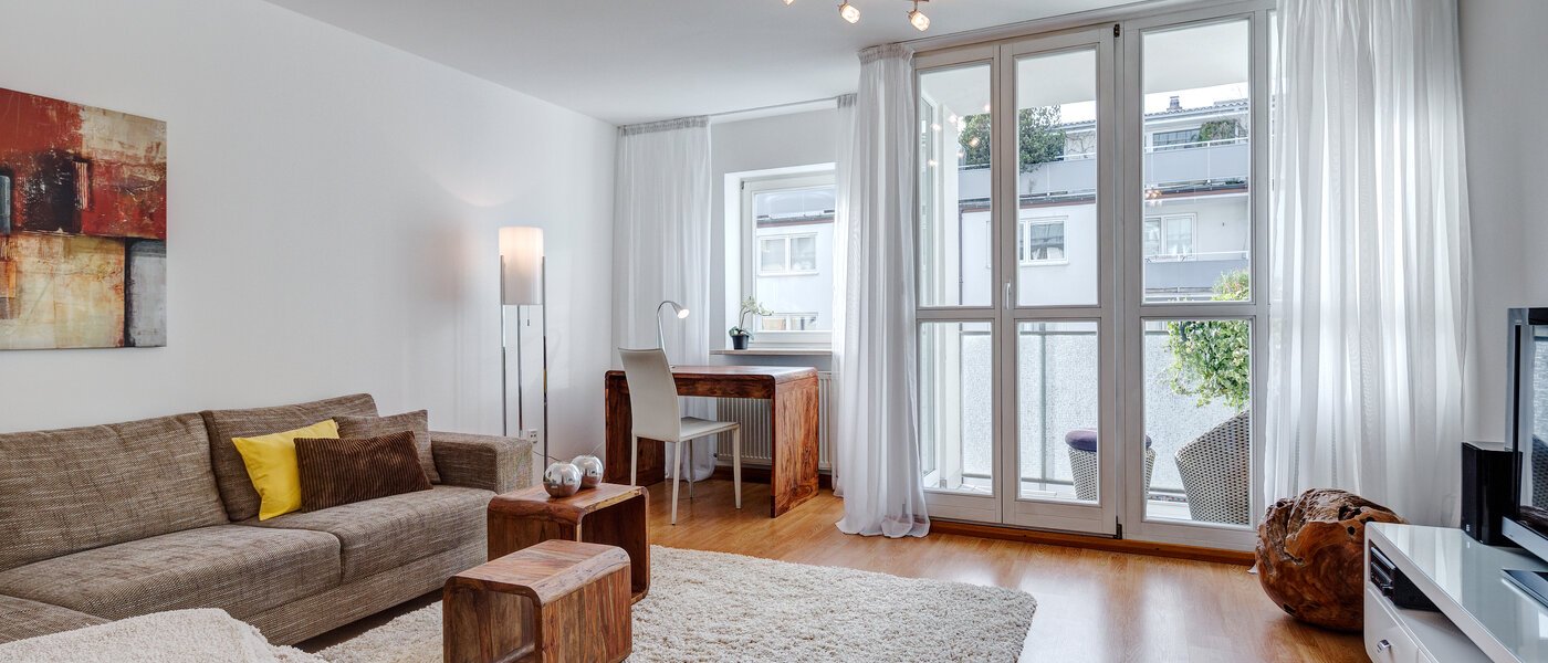 マンション München Schwabing (rechts der Leopoldstraße) 03 リビングルーム 6219