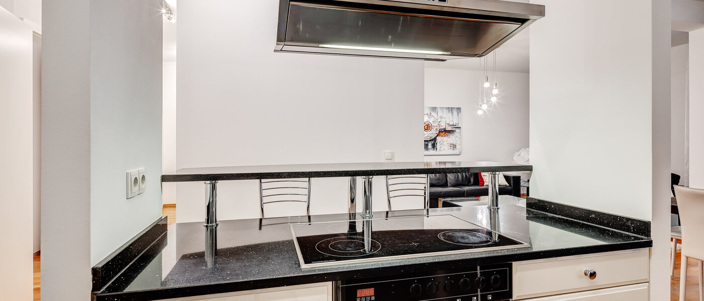 マンション München Schwabing-Nord (zw. Leopoldstraße & Englischen Garten) 02 キッチン 6300