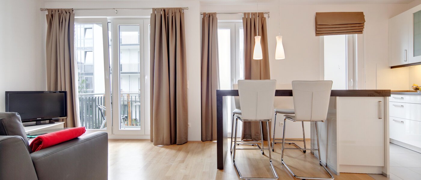 マンション München Schwabing-Nord (zw. Belgrad- & Leopoldstraße) 03 リビングルーム 6335