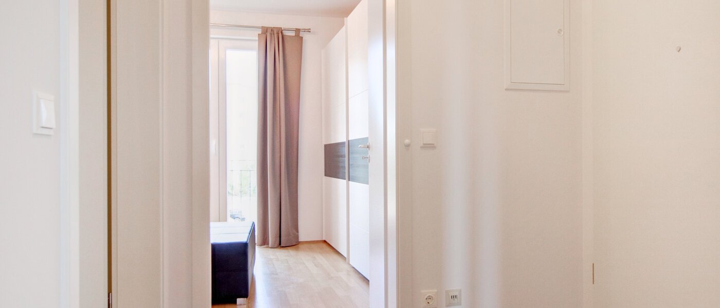 マンション München Schwabing-Nord (zw. Belgrad- & Leopoldstraße) 02 玄関入り口 6335