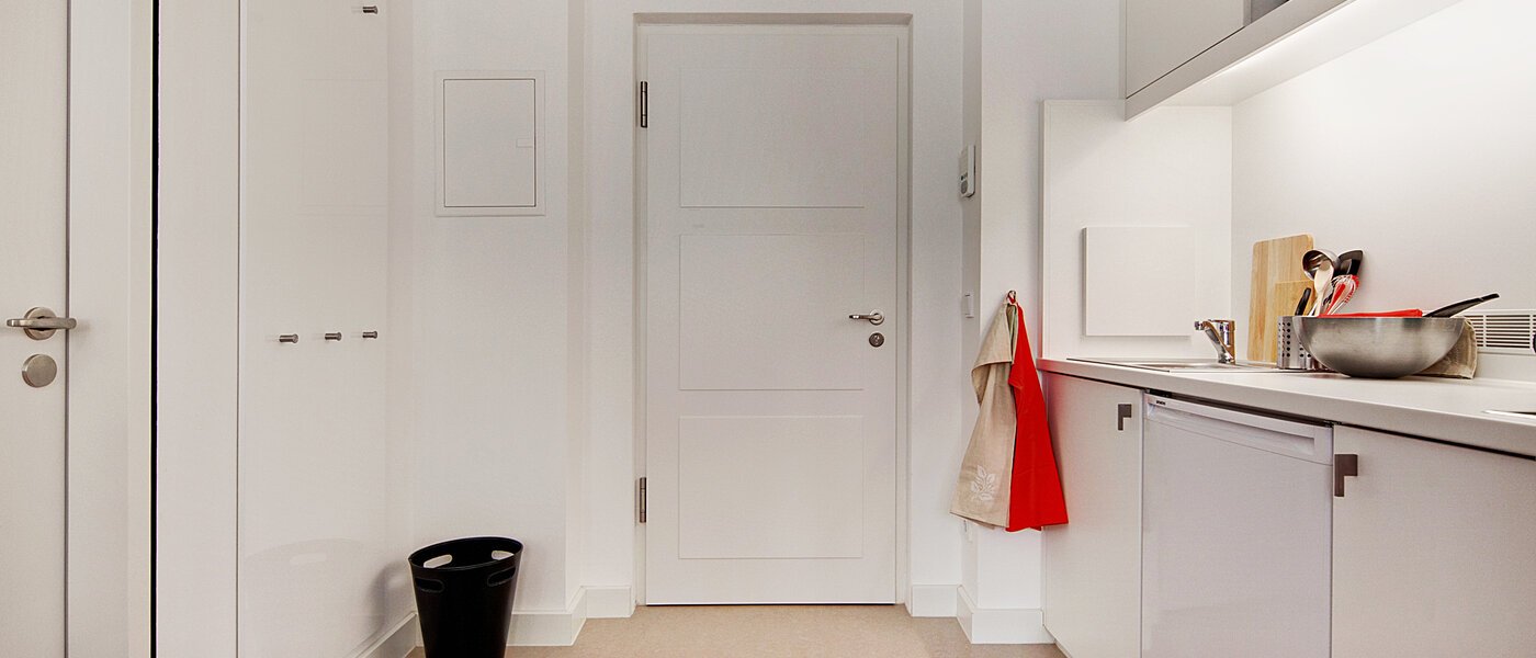 マンション München Lehel 01 玄関入り口 6433