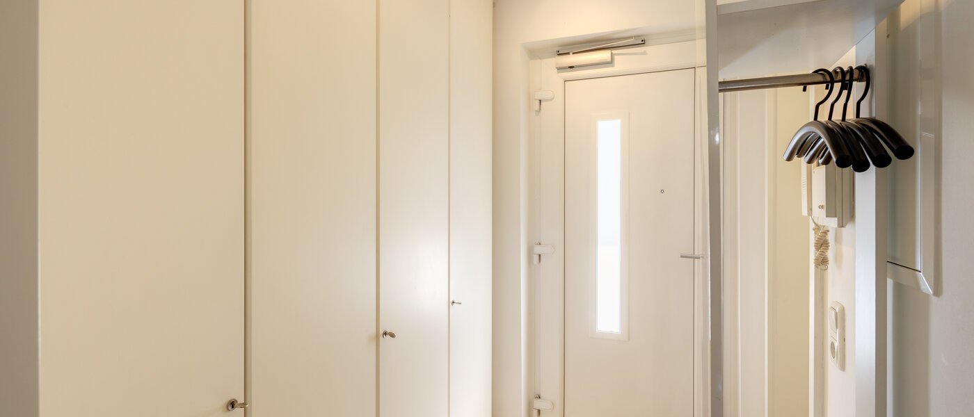 マンション München Maxvorstadt 01 玄関入り口 6524