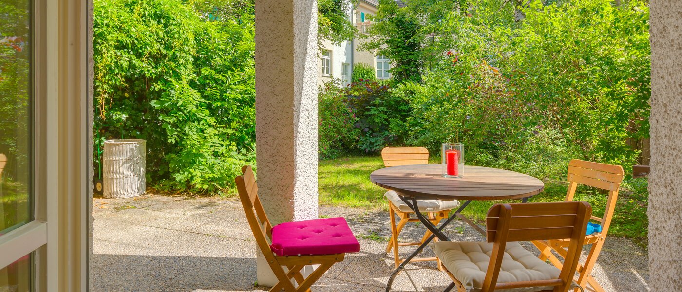 庭付き住宅 München Neuhausen 03 テラス・ポーチ 6555