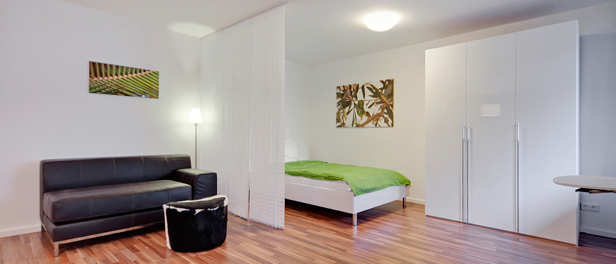 マンション München Schwabing 02 リビングルーム 6560