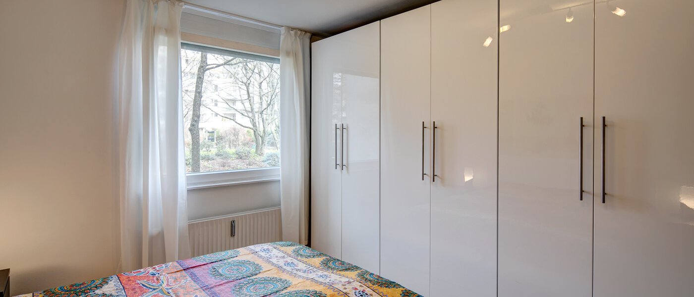 マンション München Arabellapark 02 1. 寝室 6561