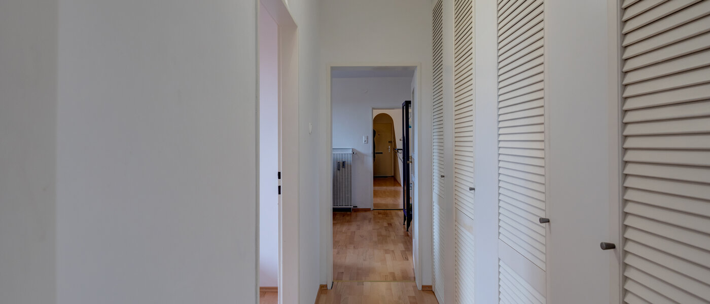 マンション München Parkstadt Bogenhausen 04 玄関入り口 669