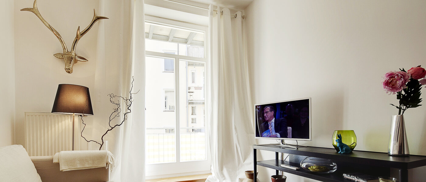 マンション München Neuhausen 02 リビングルーム 6715