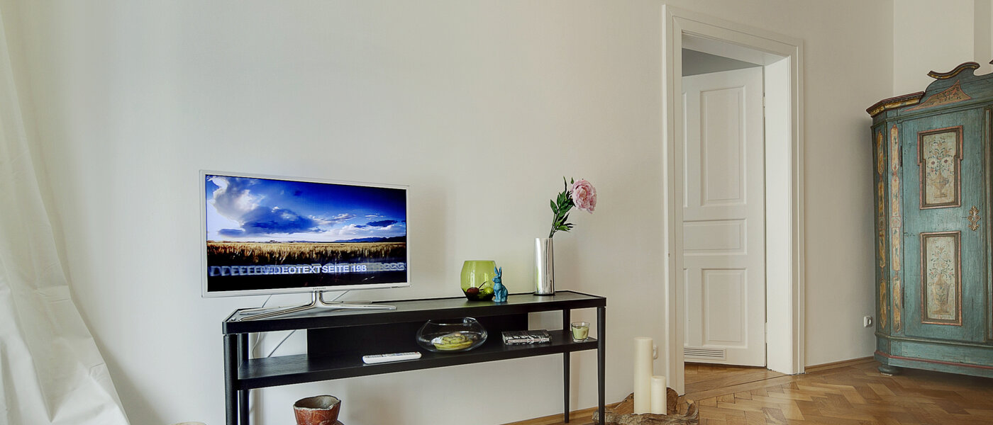 マンション München Neuhausen 03 リビングルーム 6715