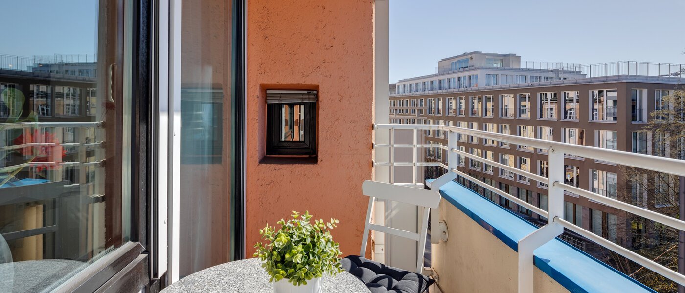 マンション München Bogenhausen 03 ベランダ 6716