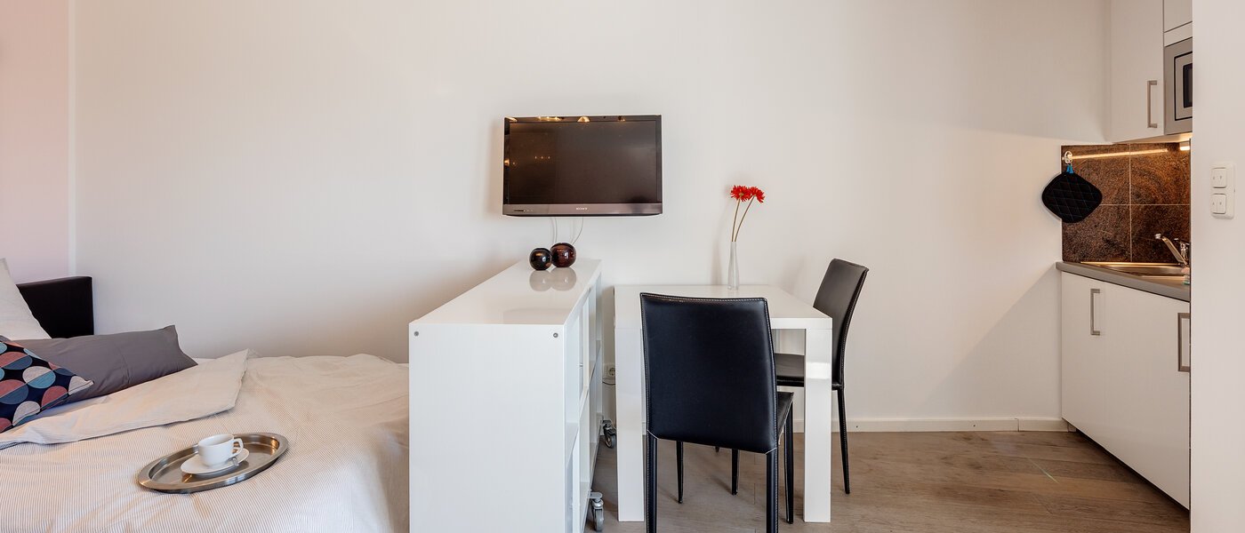 マンション München Bogenhausen 03 リビングエリア 6716