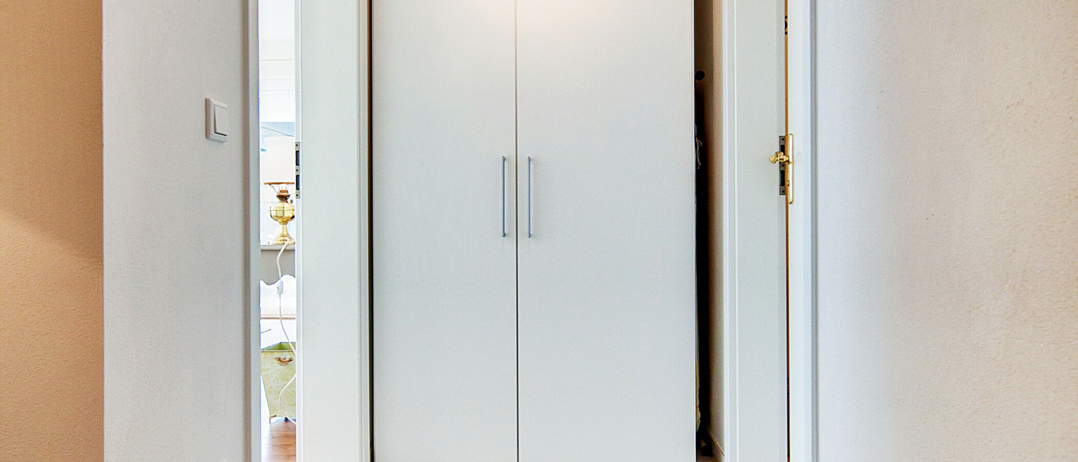 マンション München Harlaching 02 玄関入り口 6728