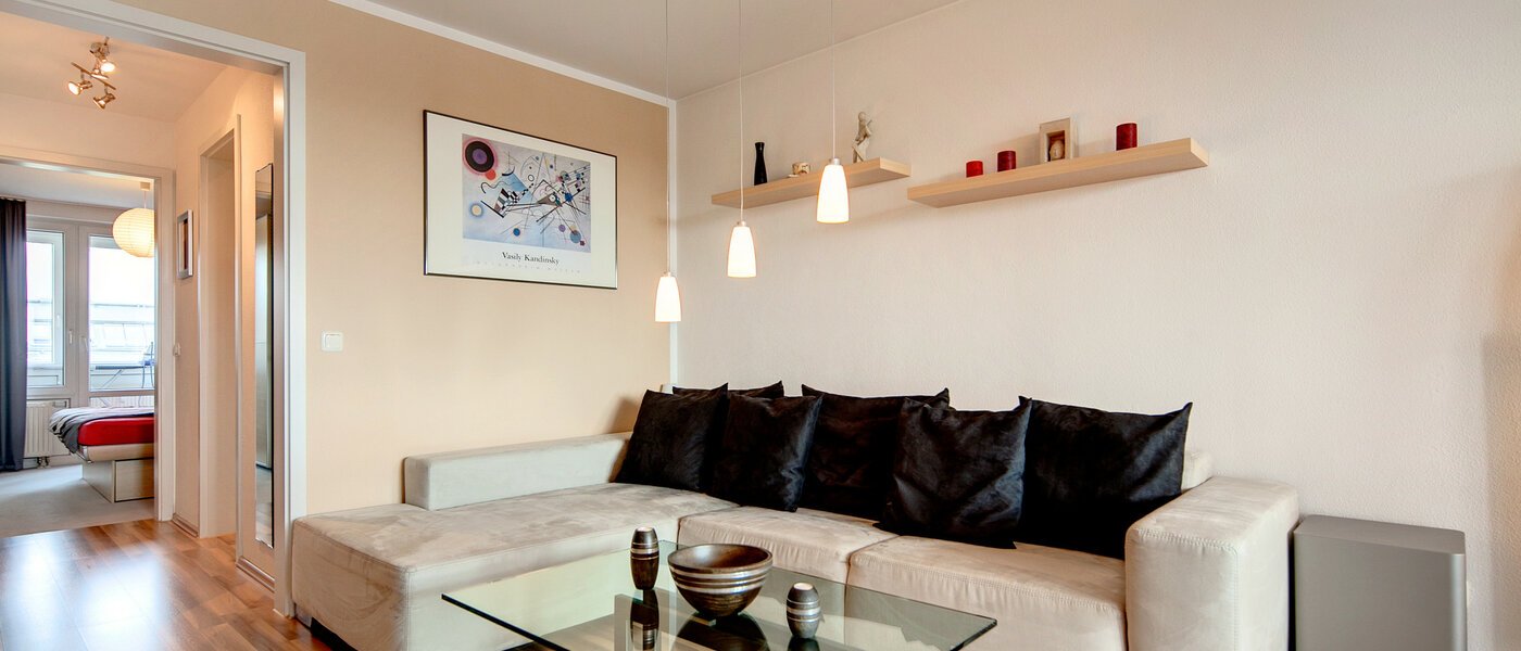 マンション Dachau 01 リビングルーム 6898