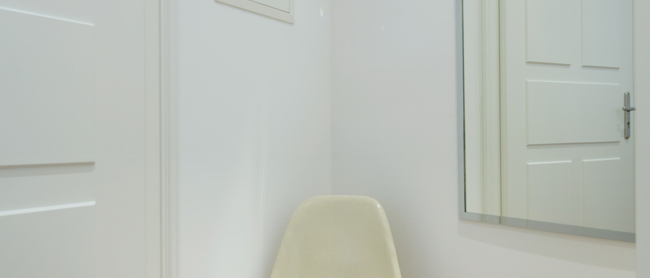 マンション München Schwabing-Nord (zw. Belgrad- & Leopoldstraße) 03 玄関入り口 6907