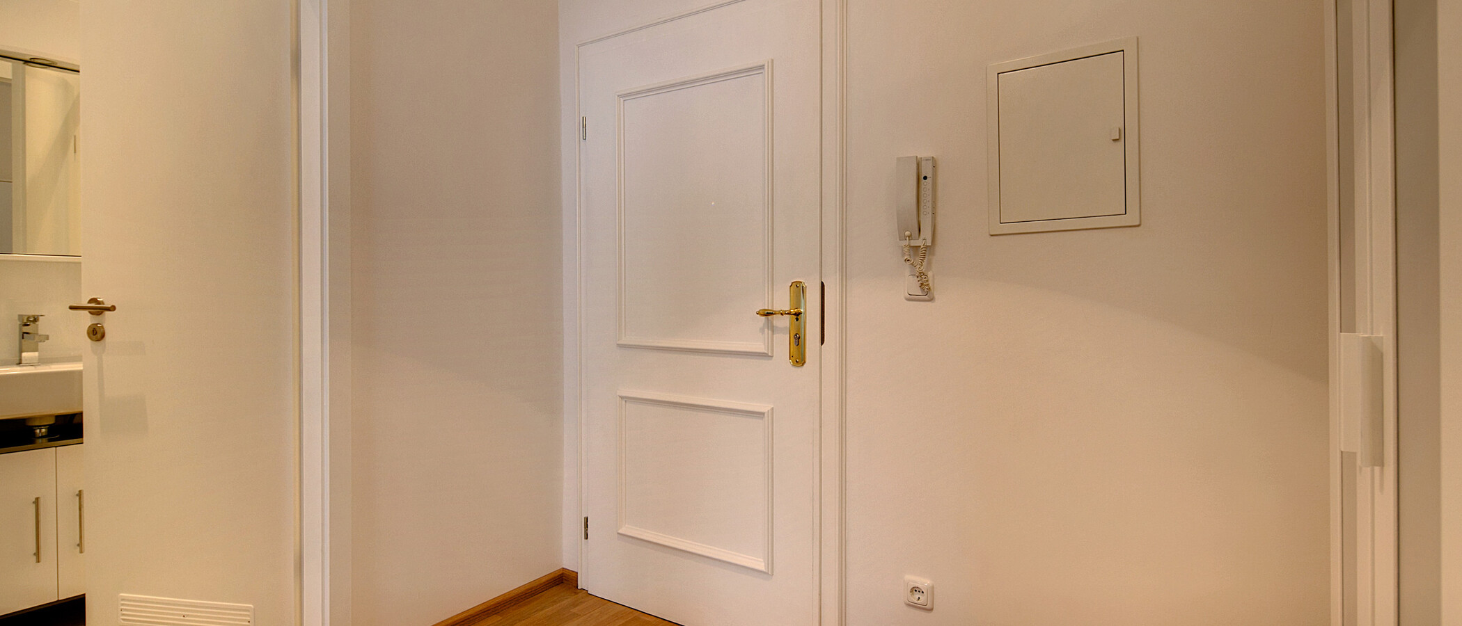 マンション München Haidhausen 03 玄関入り口 6958