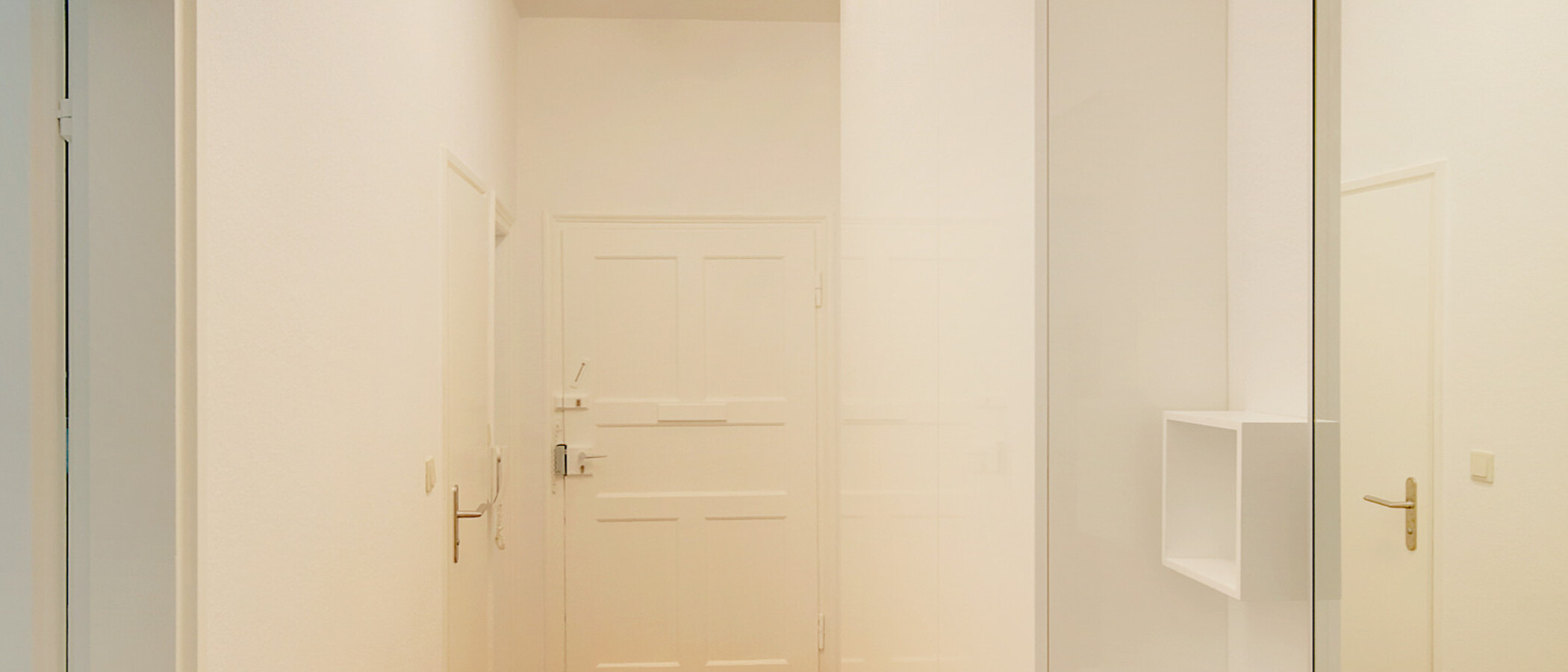 マンション München Westend 01 玄関入り口 6979