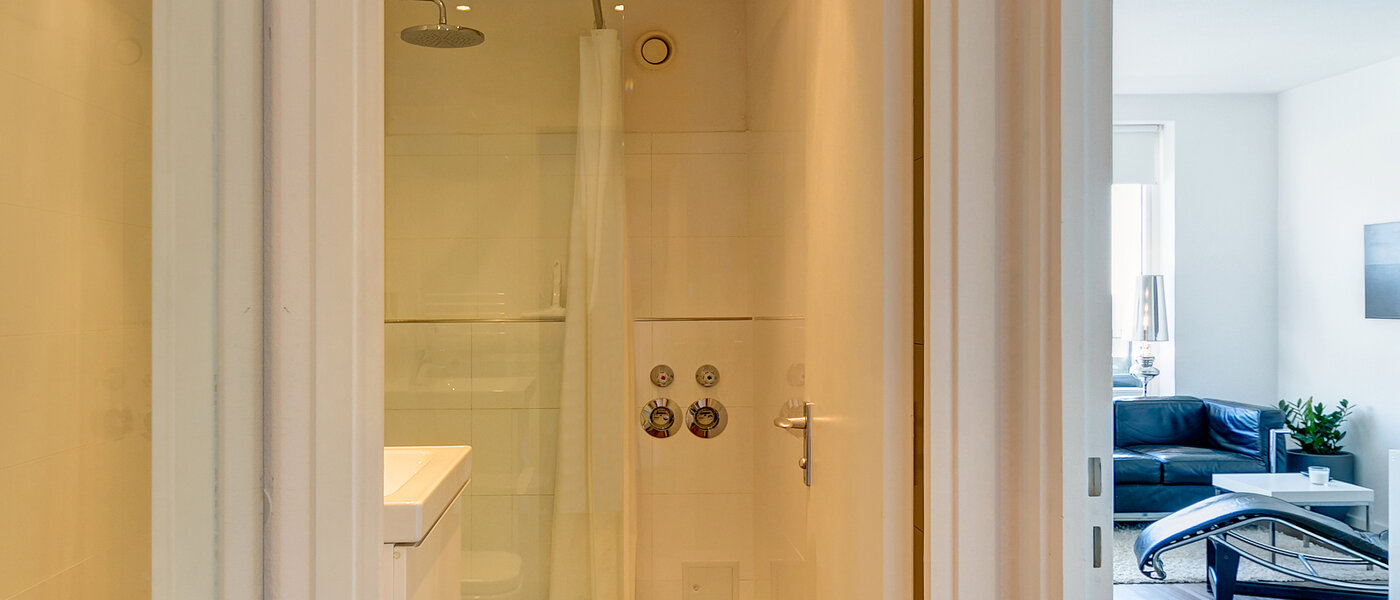 マンション München Solln 01 玄関入り口 6993