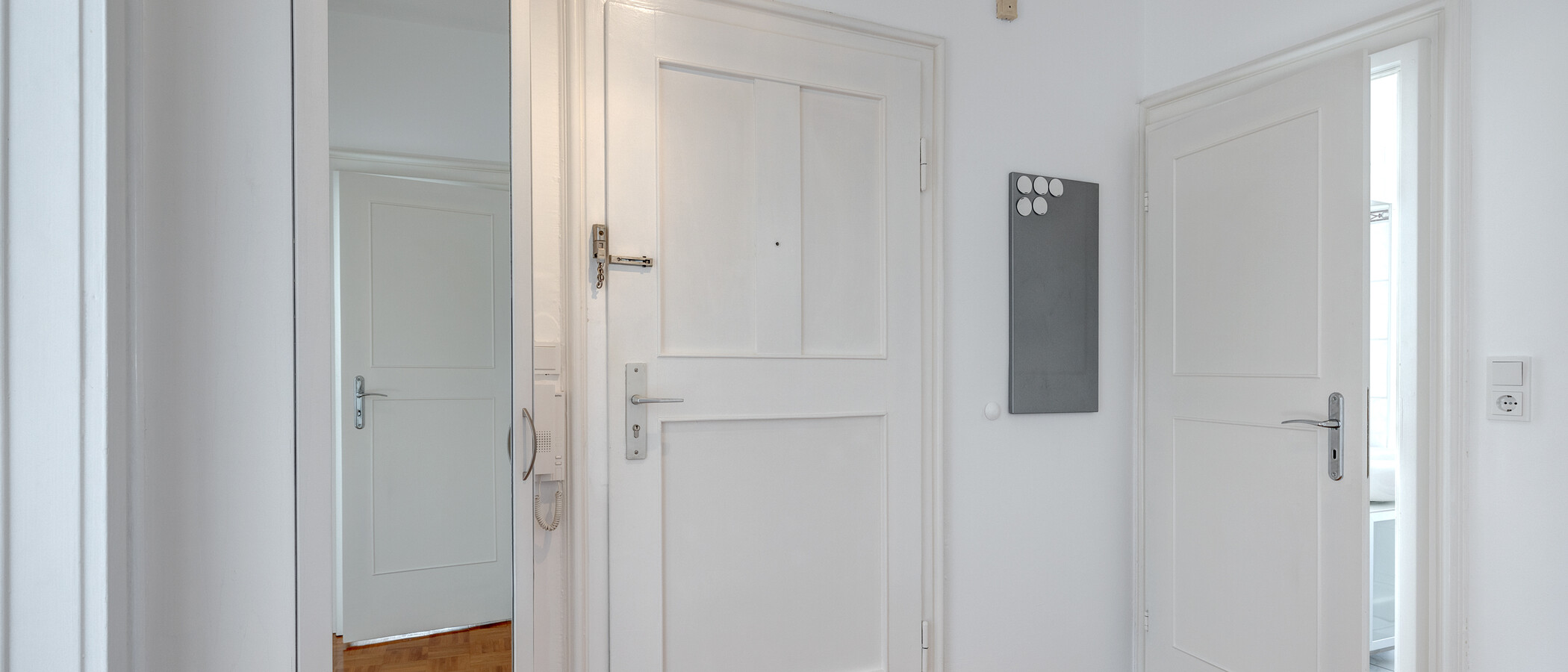 マンション München Schwabing 02 玄関入り口 7034