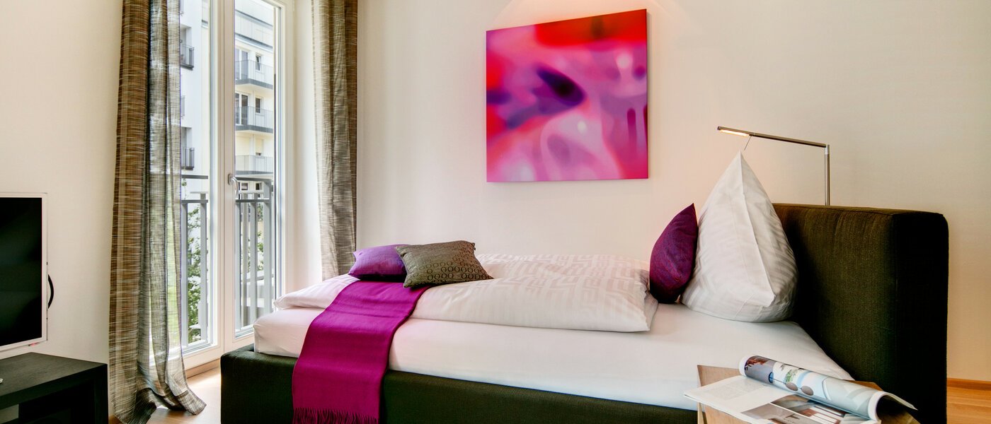 マンション München Maxvorstadt 02 寝室 7036