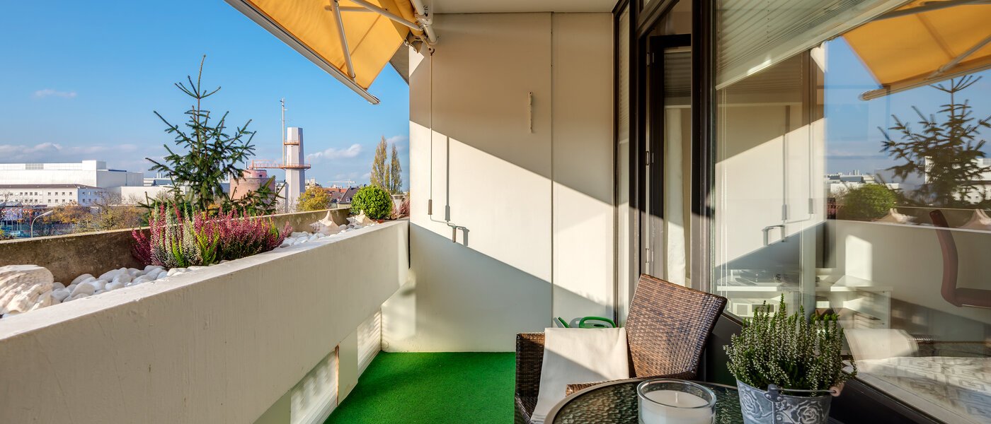 マンション München Schwabing 01 ベランダ 7050