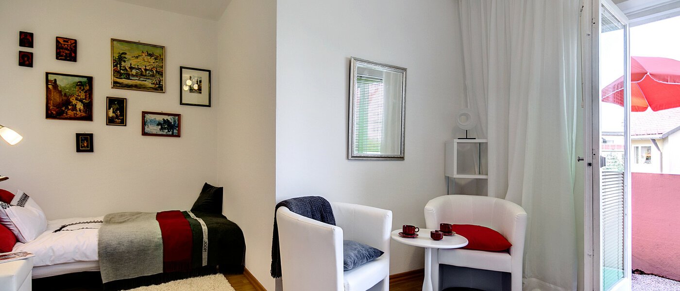 申し訳ございません。こちらの物件はすでに貸し出されました。