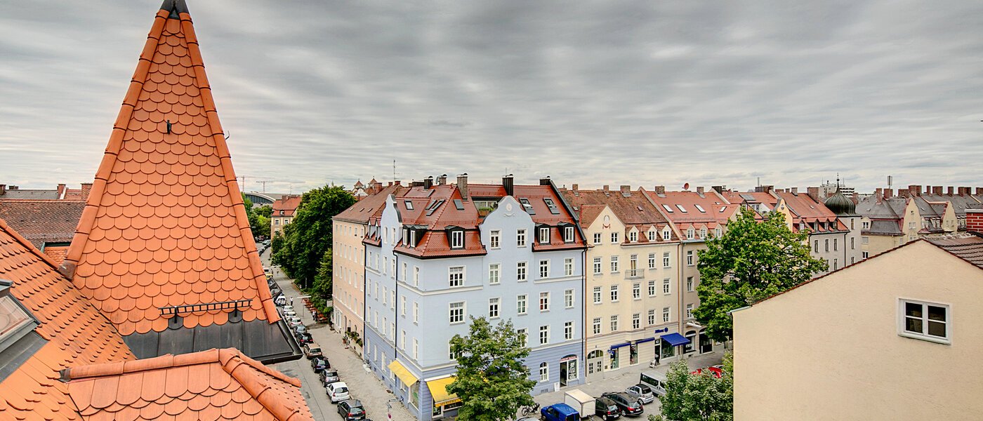 アティック・フラット（屋根裏） München Neuhausen 04 物件からの眺め 7084