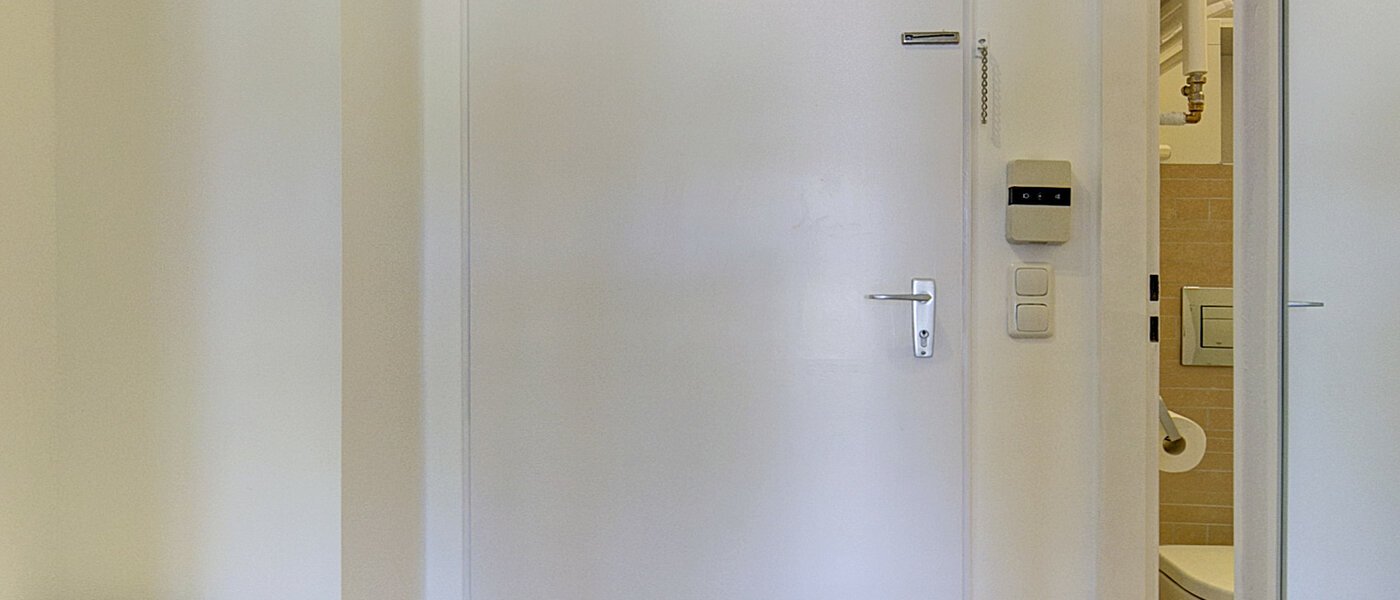 マンション München Schwabing-West (rund um den Hohenzollernplatz) 02 玄関入り口 711