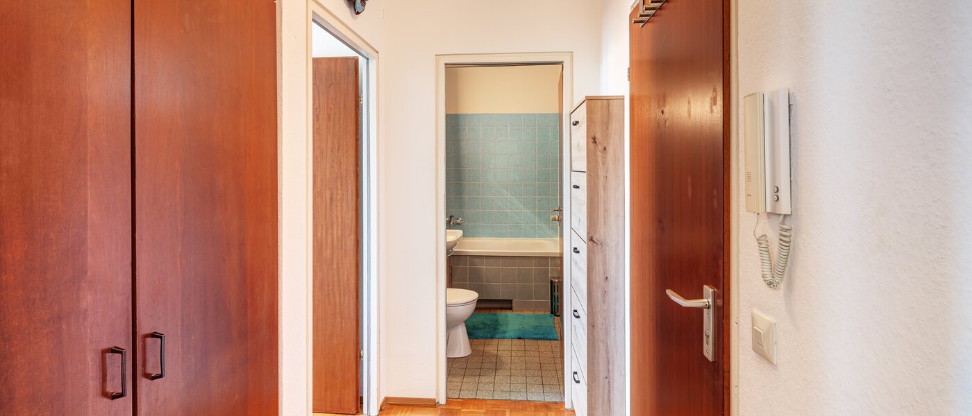 マンション München Ramersdorf 02 玄関入り口 7154