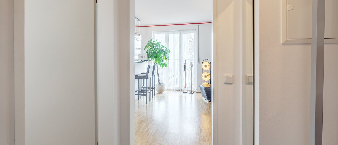 ペントハウス München Schwabing-West 03 玄関入り口 7226