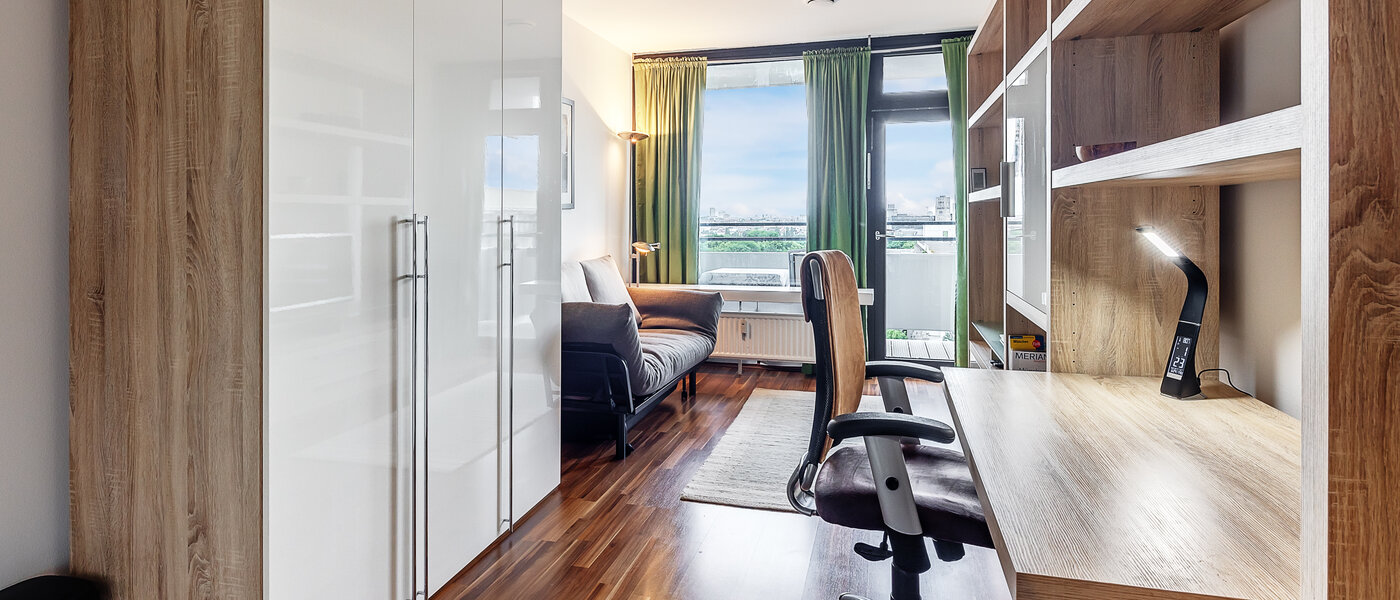 マンション München Haidhausen 05 リビングエリア 7230