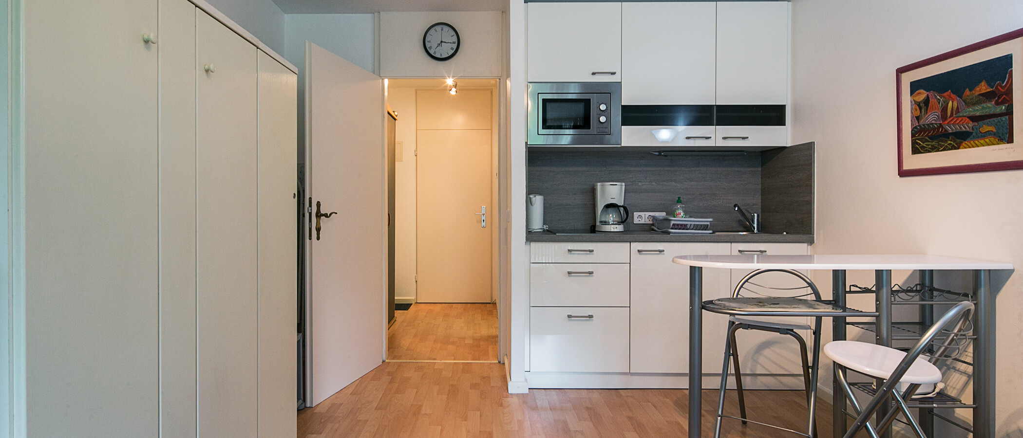 アパルトマン München Haidhausen 03 リビングルーム 726