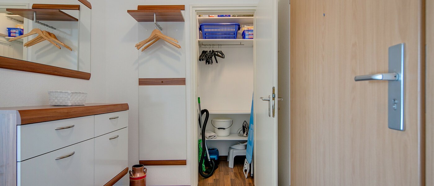 マンション Eichenau 02 玄関入り口 7320