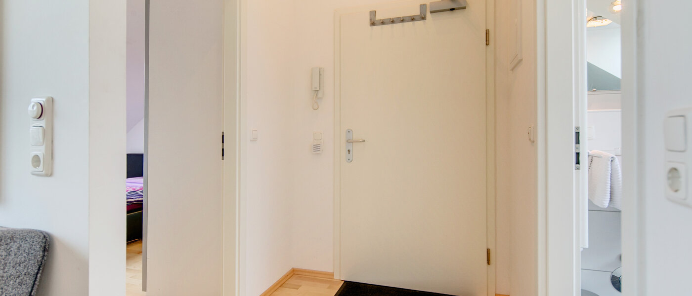 ペントハウス München Untermenzing 01 玄関入り口 7372