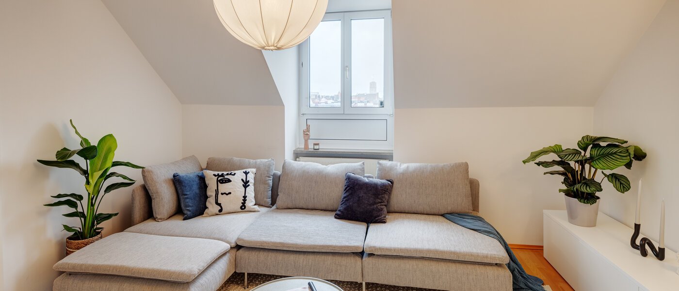 マンション München Au 02 リビングルーム 7380