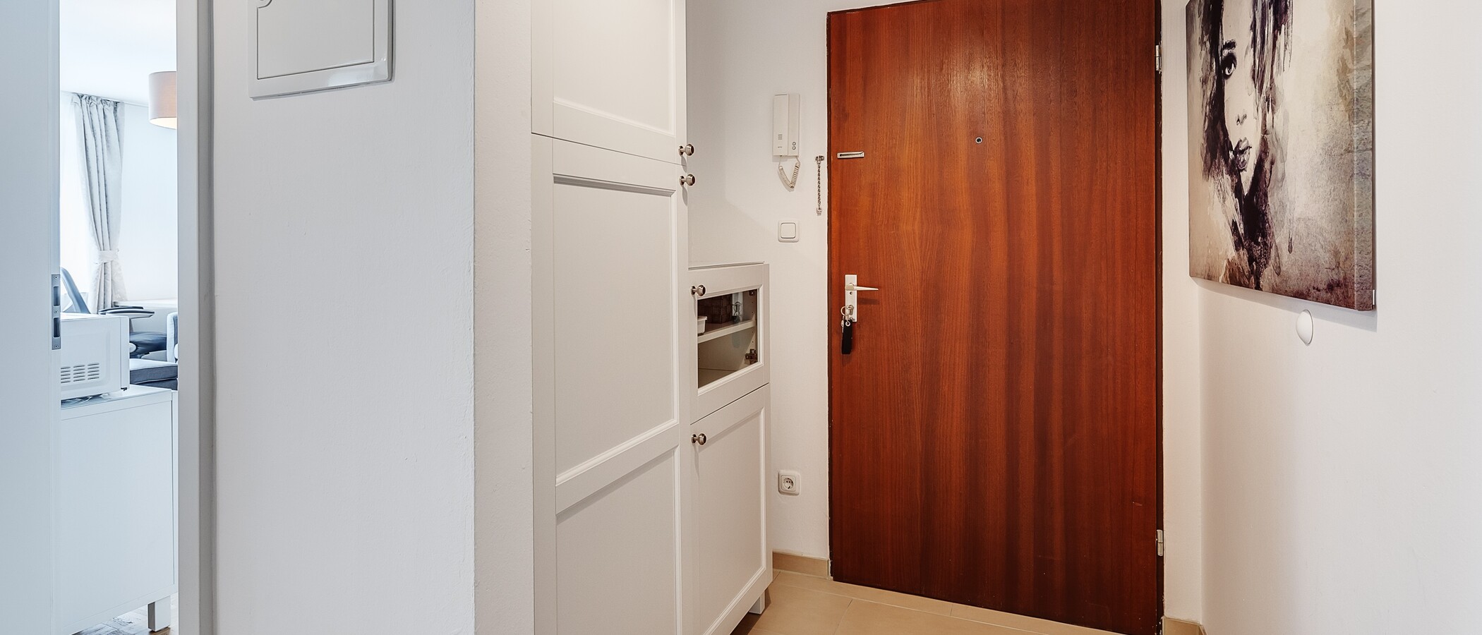マンション München Ludwigsvorstadt 01 玄関入り口 7480