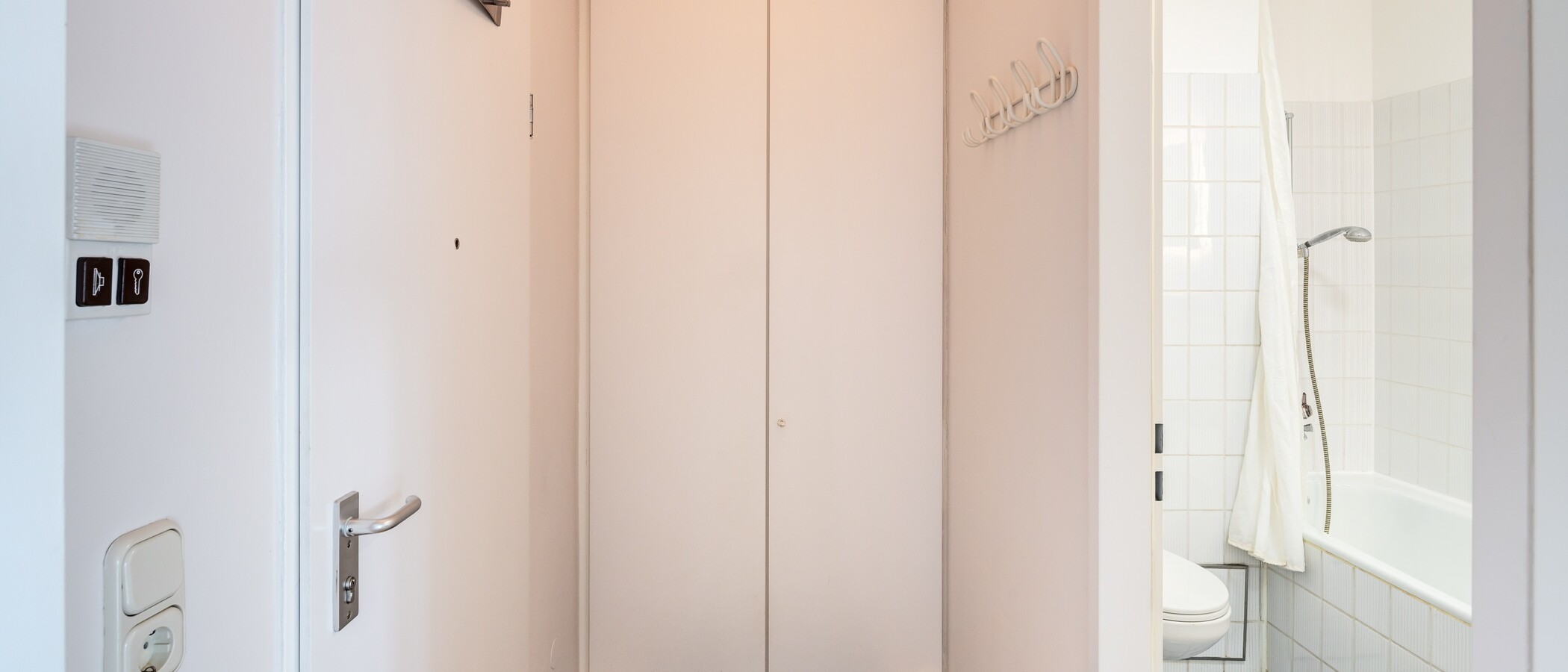 マンション München Maxvorstadt 01 玄関入り口 7492