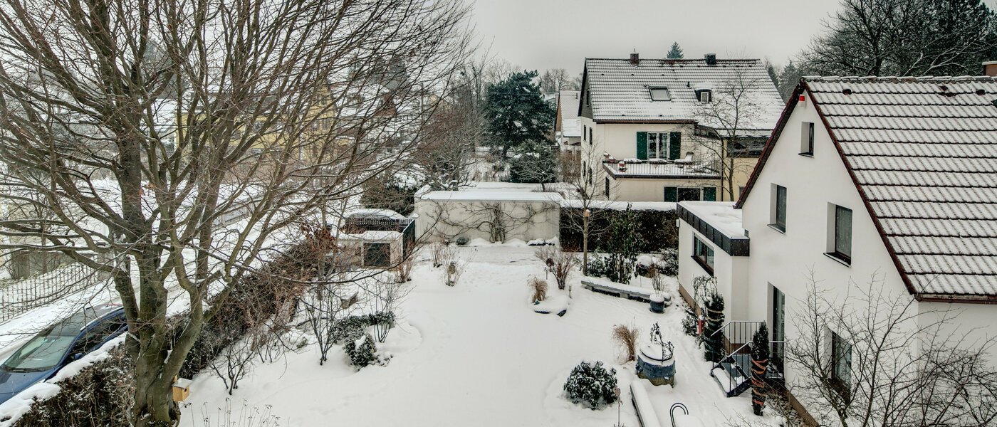 アティック・フラット（屋根裏） München Trudering 01 物件からの眺め 7503