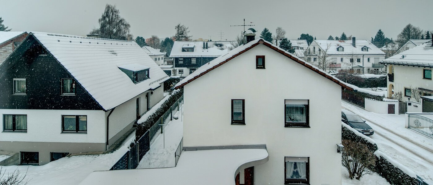 アティック・フラット（屋根裏） München Trudering 02 物件からの眺め 7503