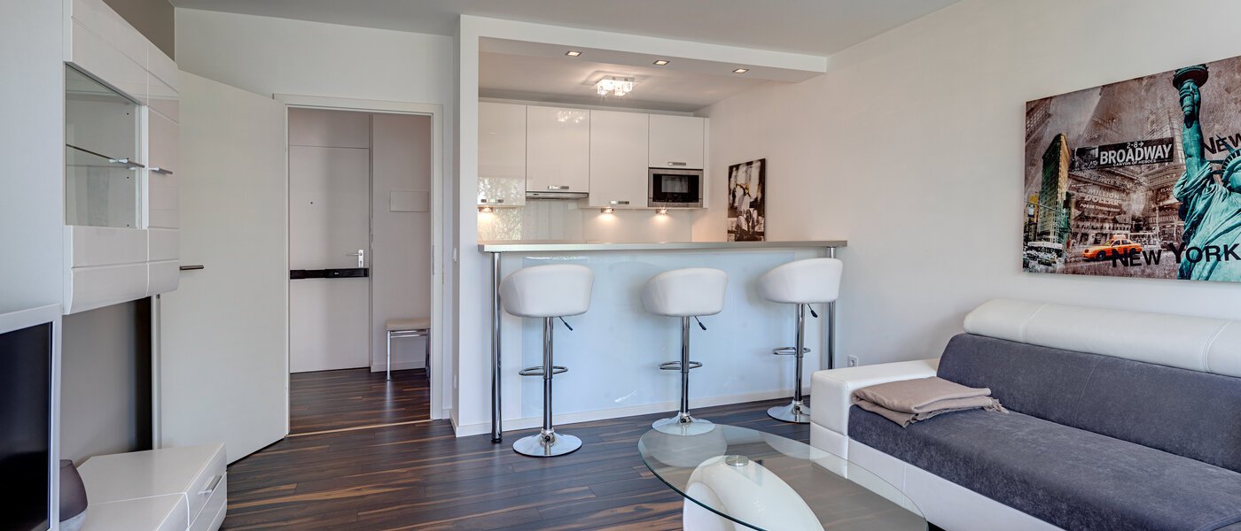 申し訳ございません。こちらの物件はすでに貸し出されました。